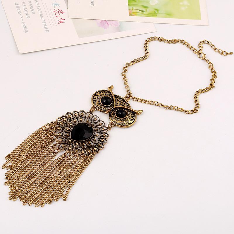 Owl Pendant Necklace With Rhinestone Embellishments For Women And Men