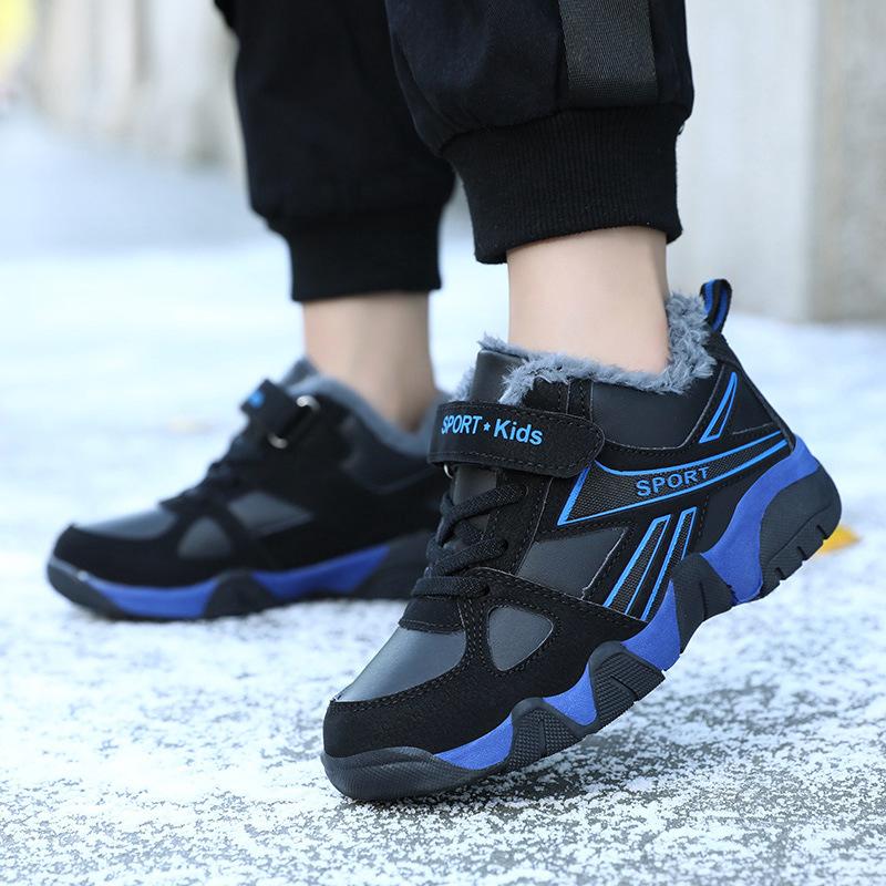 2025 popular winter velvet classmates boys sports shoes big cotton warm Velcro middle school children primary school running shoes