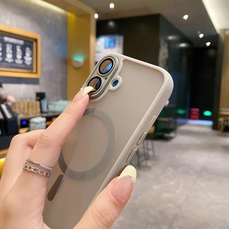 Luxury For Magasfe Wireless Charging Magnetic Matte Case for iPhone 16 15 14 Plus 13 12 11 Pro Max Shockproof Armor Bumper Cover