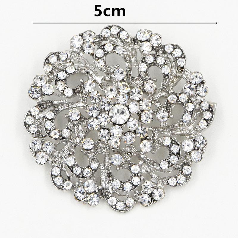 Round Rhinestone Flower Brooch - Japanese & Korean Fashion Corsage