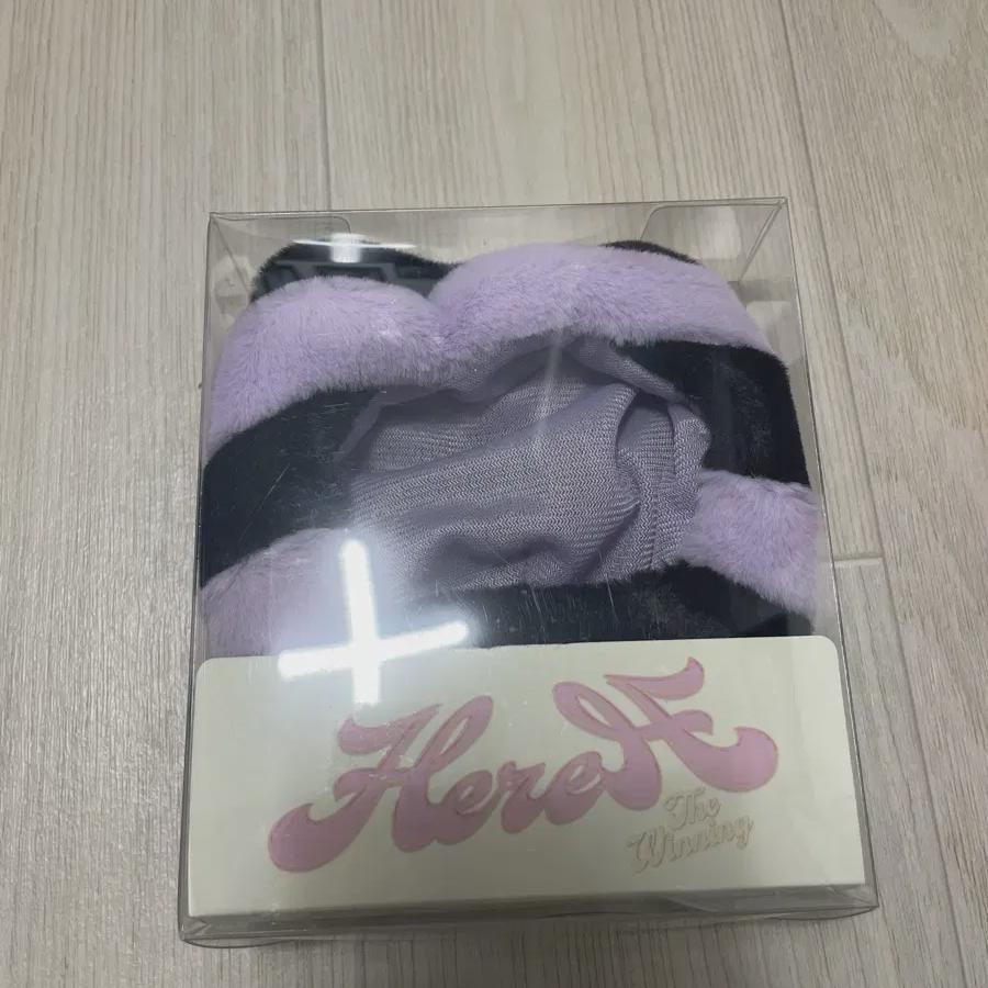 

IU Лайтстик Ике Кейп