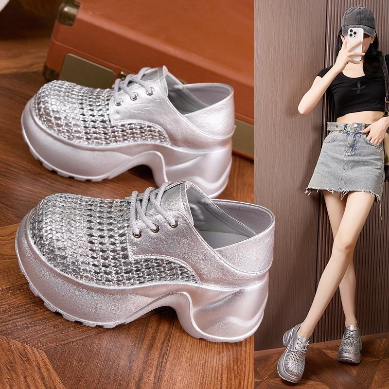 Fashion Thick Soled Sandals Women Summer 2025 New Hollow Out Breathable Sandals Versatile Silver Black Height Increasing Women's Shoes