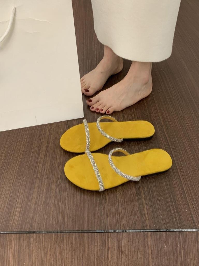 French Flat-bottomed Rhinestone with Open-toed Slippers for Women's Summer Wear, Not Tired Feet, Casual Beach Shoes, Dopamine Sandals