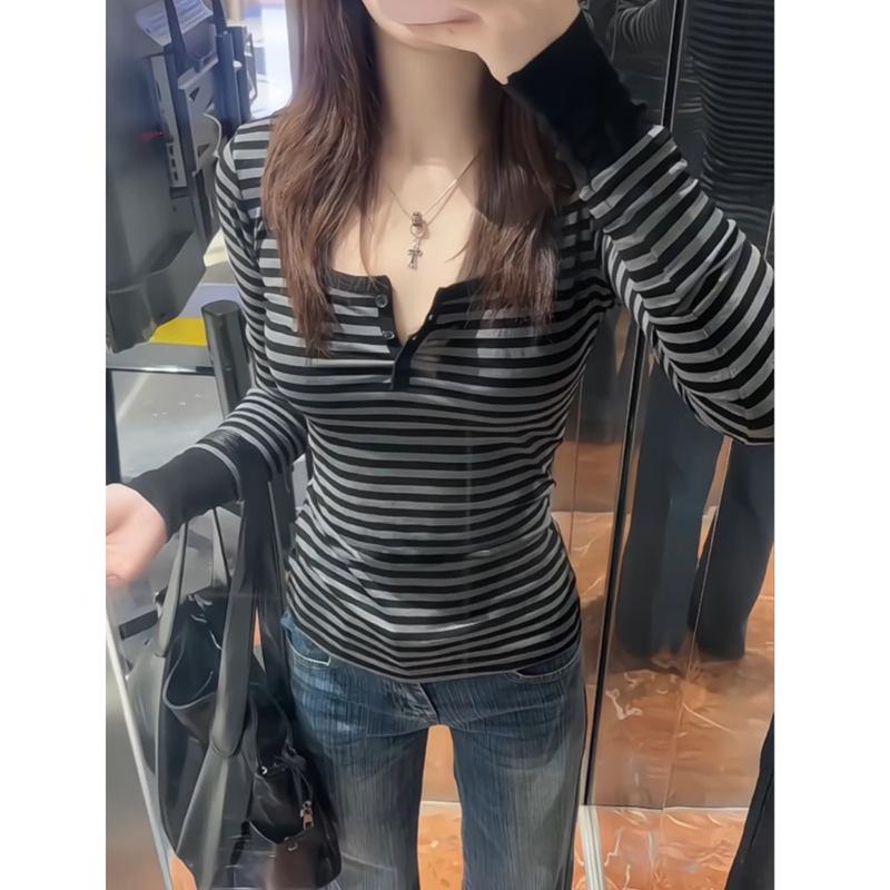 Petite Korean Style Slim-fit Color Block Striped Long Sleeve Base Layer T-shirt for Women