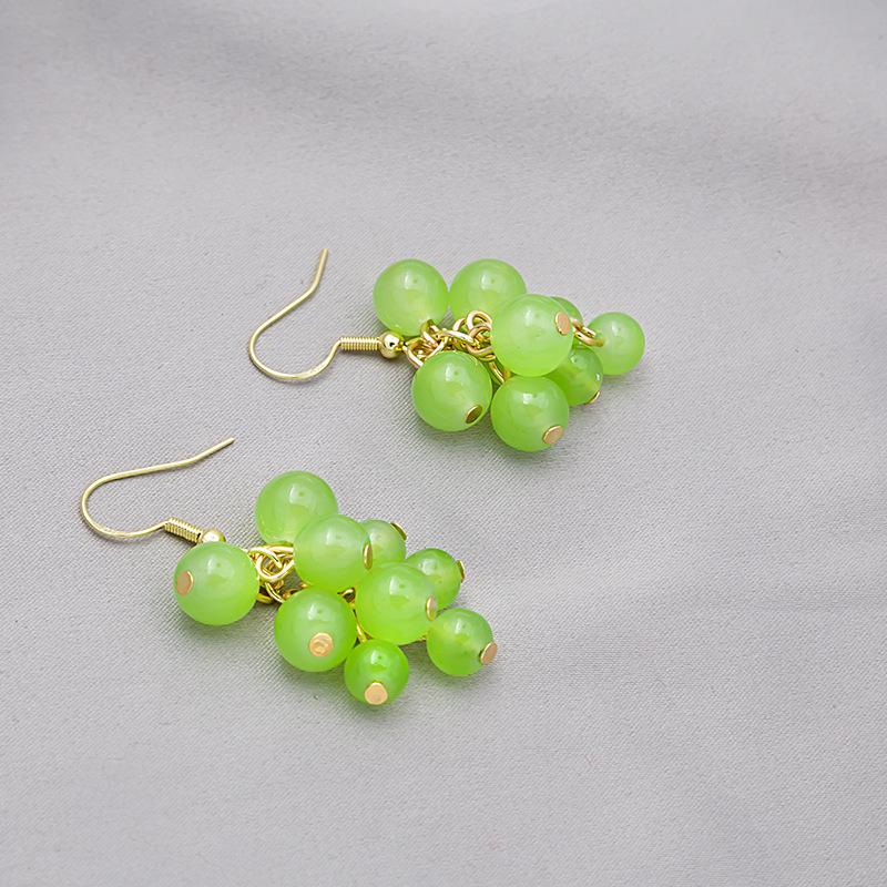 Spring And Summer Handmade Beaded Green Grape Earrings Sweet Soft Sister Fruit Earrings