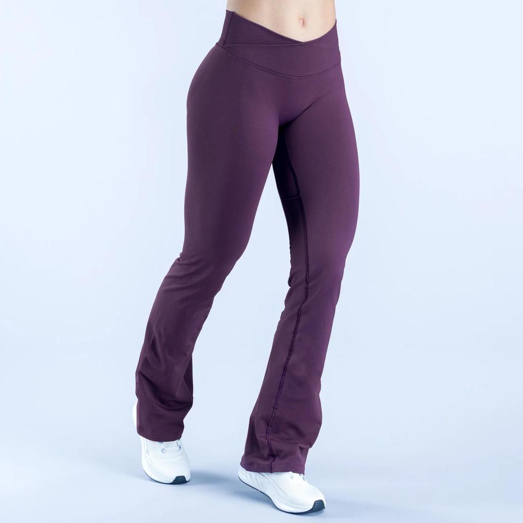 Seamless European-American Yoga Flare Pants: Cross Waist, Hip Lifting, Tight-Fit for Running, Cycling & Fitness