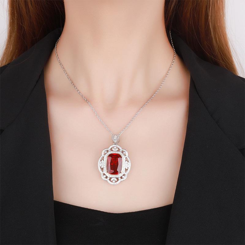 Jewelry Copper Bottom Gold-Plated Simulation Corundum Fat Rectangular Temperament Senior Pendant 15 * 20