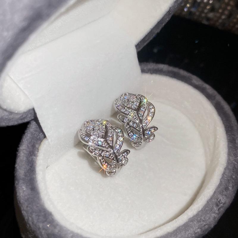 Zircon hollow leaf open ring ear buckle cold wind jewelry set light luxury high-end jewelry