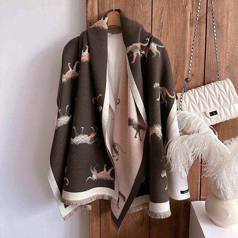 Simple Retro Style Contrasting Colors Double-Sided Imitation Cashmere Scarf Winter High-End Warm Shawl