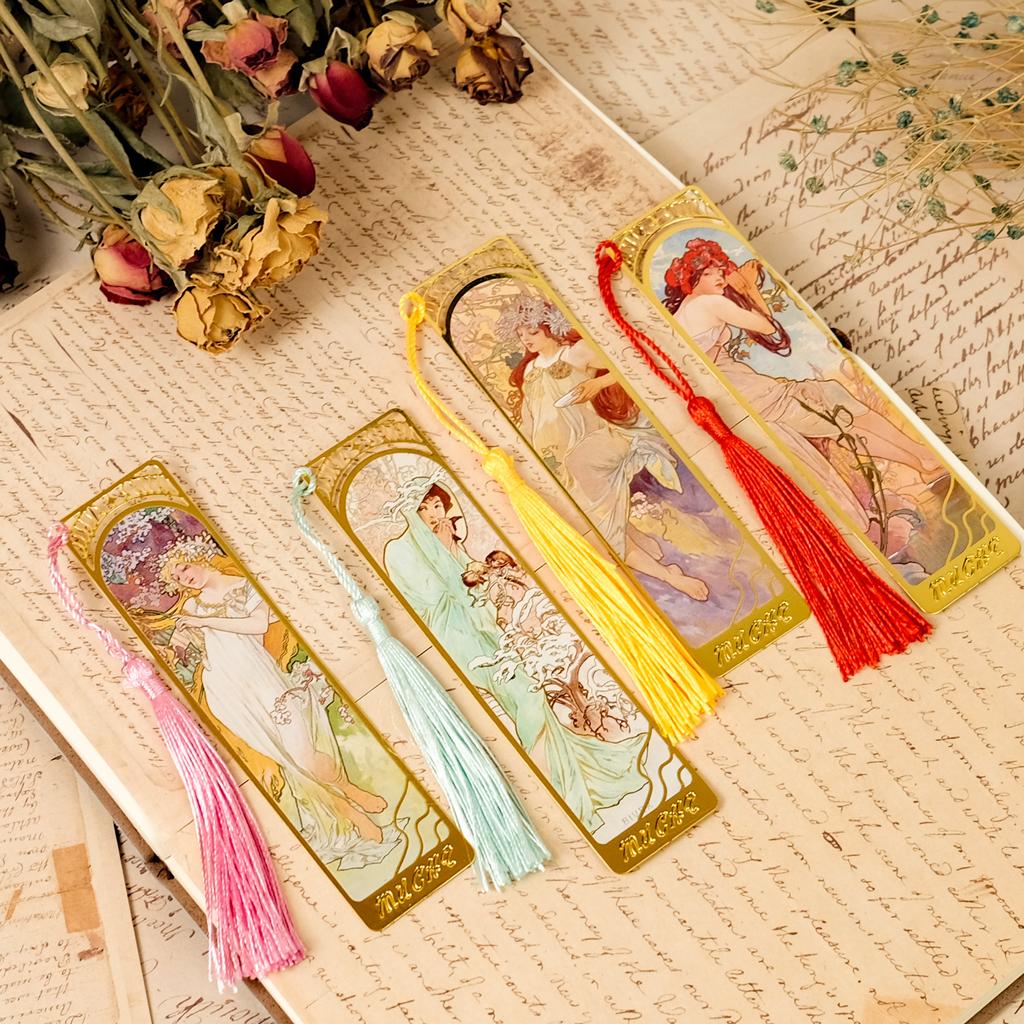 Retro Style Art Bookmark Exquisite Tags Are Essential for Students Four Seasons Metal Bookmark Golden Relief Sculpture