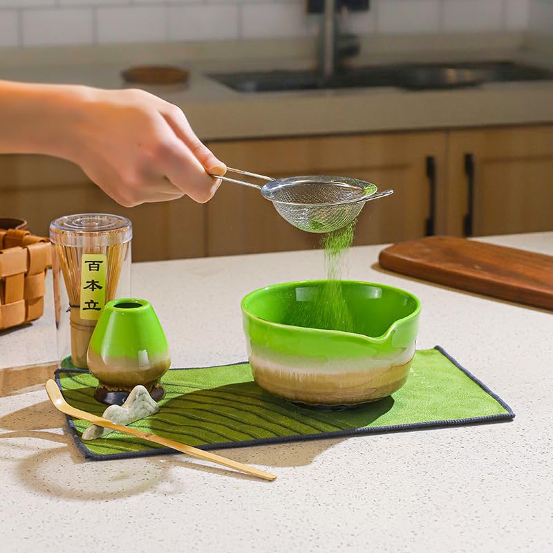 Dieses Matcha-Teezeremonie-Set ist perfekt für Anfänger und enthält einen natürlichen Bambus-Reis, einen traditionellen Bambus-Tee, einen Matcha-Kessel, einen Bambus-