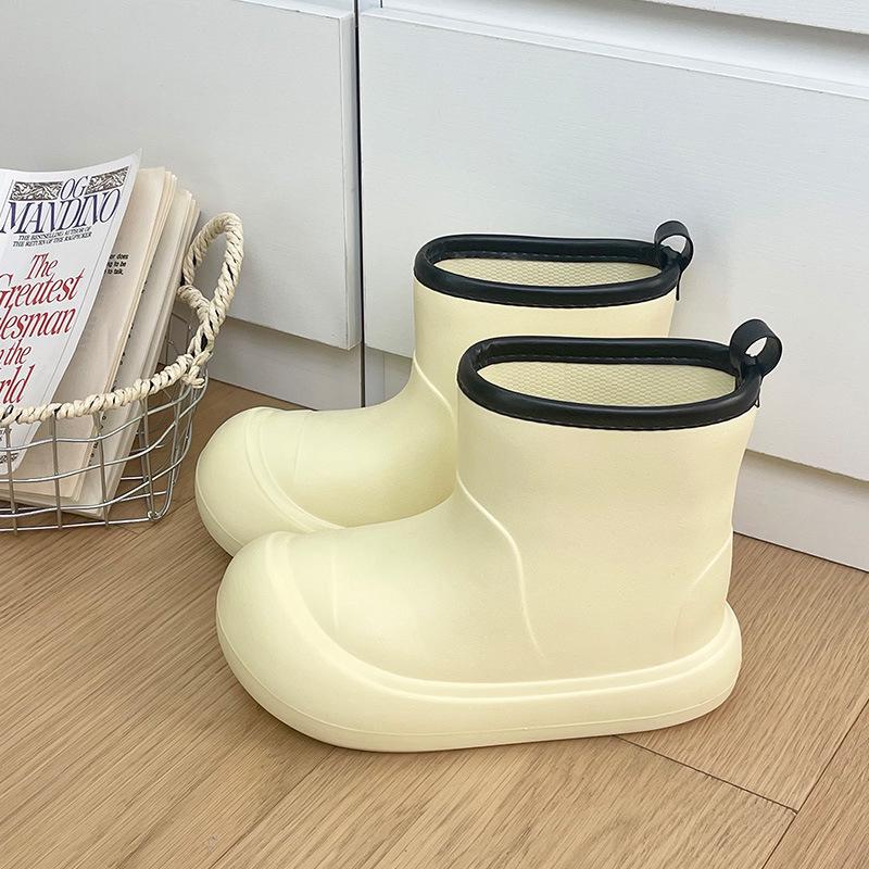 Korean-Style Chunky Heel High-Top Rain Boots for Women - Spliced Candy Color, Thick-Soled Rubber Shoes for All Seasons