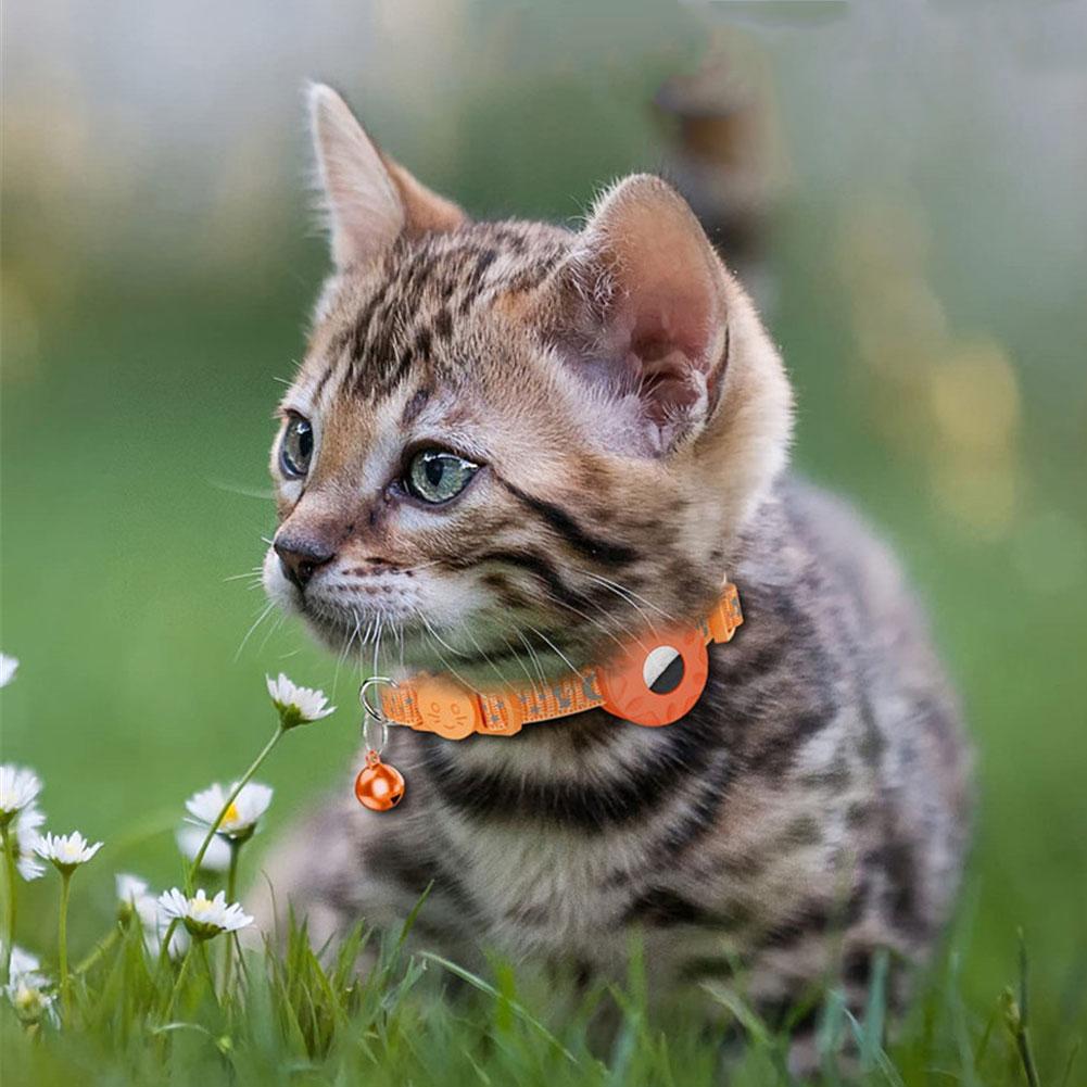 Verstellbares Anti-Verlust-Halsband Reflektierendes Stern-Mond-Katzen-Hundehalsband Airtag Haustierhalsband mit Glocke Niedliches Haustier-Katzen-Positionierungshalsband für Airtag Haustierhalsband