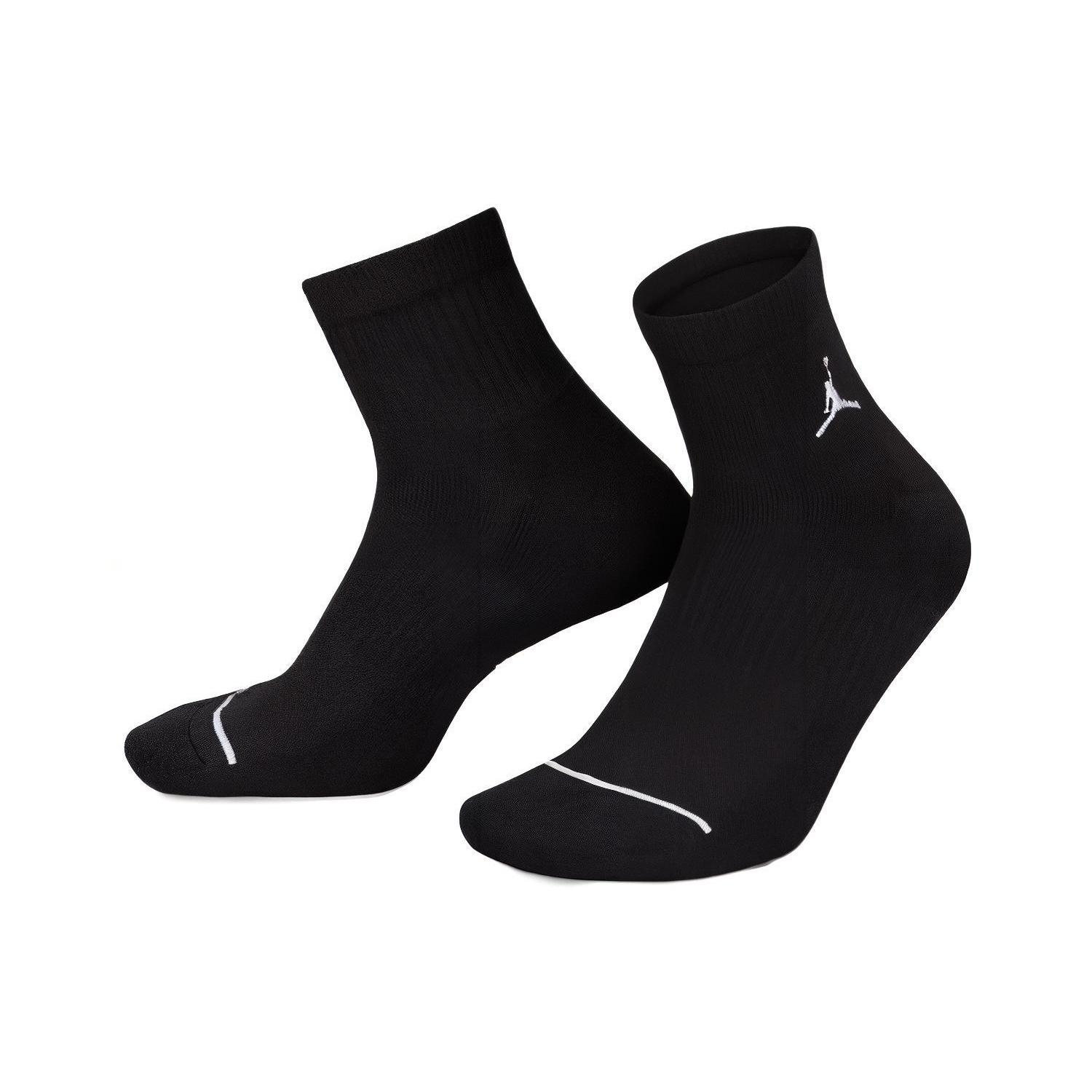 Air Jordan Jumpman Ankle Socks 3 Pack  Black  Men s DX9655-902 M
