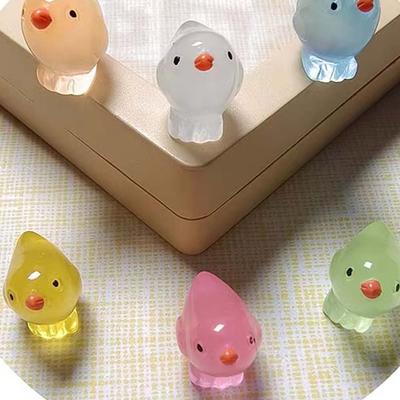 100PC Mini Luminous Chicken Ornament  Garden Miniatures Kawaii Figures Tiny Chick Resin Craft Fairy Garden Animal Statue 14*16MM