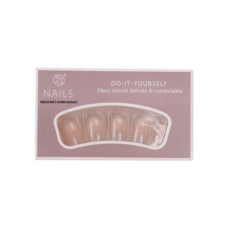 Douyin Silver Glitter Short Press-On Nails - Simple Wearable Nail Patches