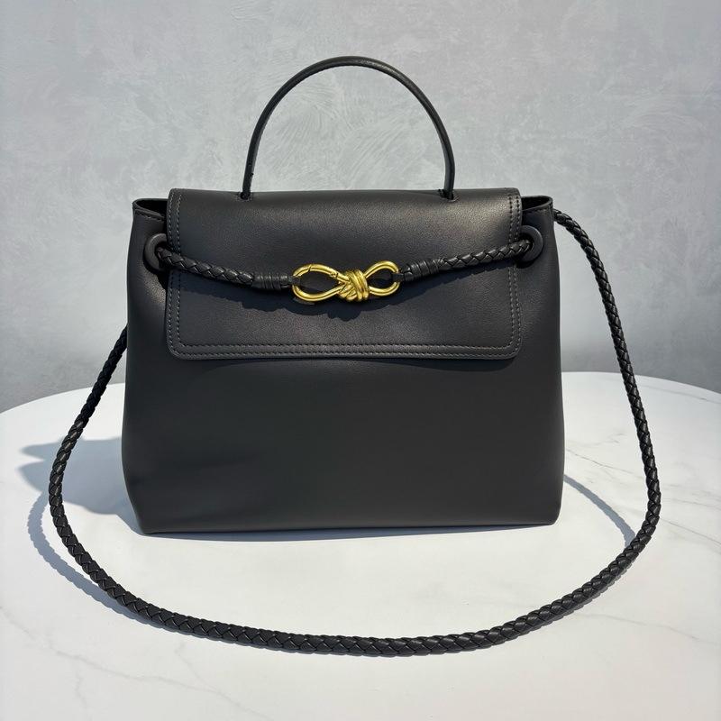 2026 Neue Leder-Damenhandtasche grenzüberschreitender Bestseller schlicht gewebt Klappe Schleife goldene Schnalle Schulter Crossbody tragbare Tragetasche