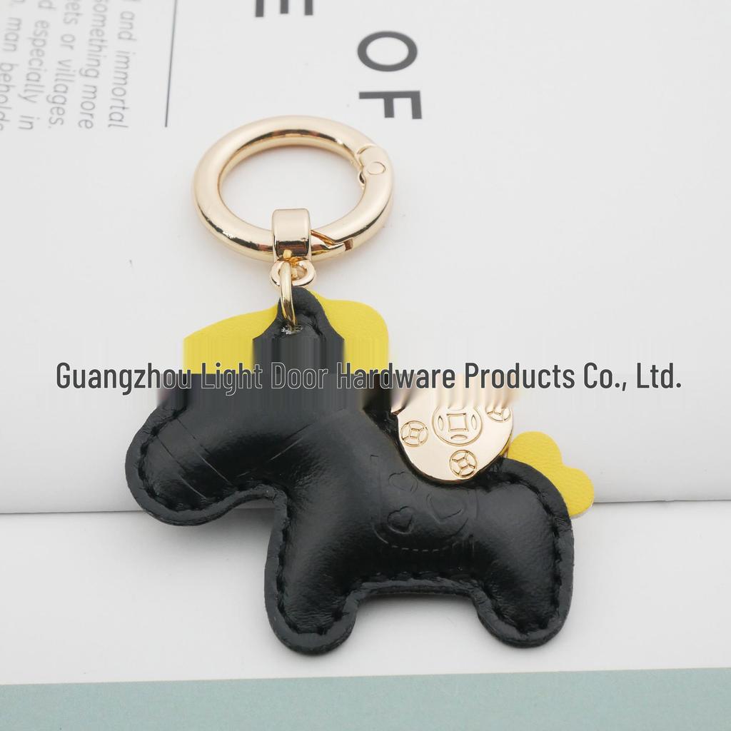 Exquisite Leather Couple Keychain Pendant for Car or Bag