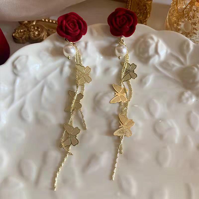 2024 D Retro Wine Red Velvet Rose Pearl Earrings: Hong Kong Style, Autumn/Winter Trend