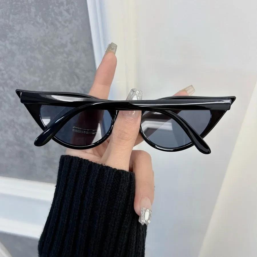 Designer Cat Eye Sunglasses Women Men Comfortable Cateye Sun Glasses Female Male Small Frame Mirror Trendy