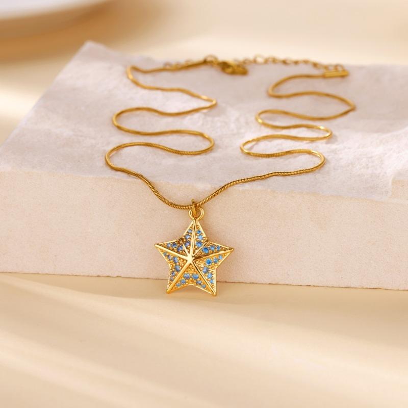 Creative design copper gold-plated micro-inlaid zircon starfish pendant necklace female niche hip-hop collarbone chain new