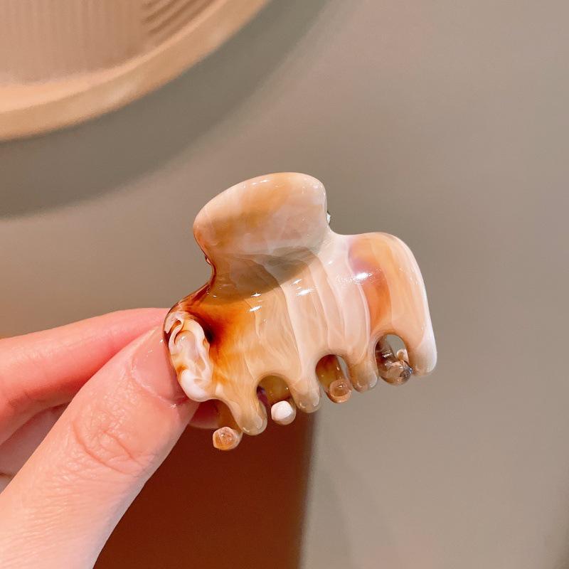 Glossy Small Claw Clip for Women with Fine Hair—Elegant High-End Shark Clip Hair Accessory