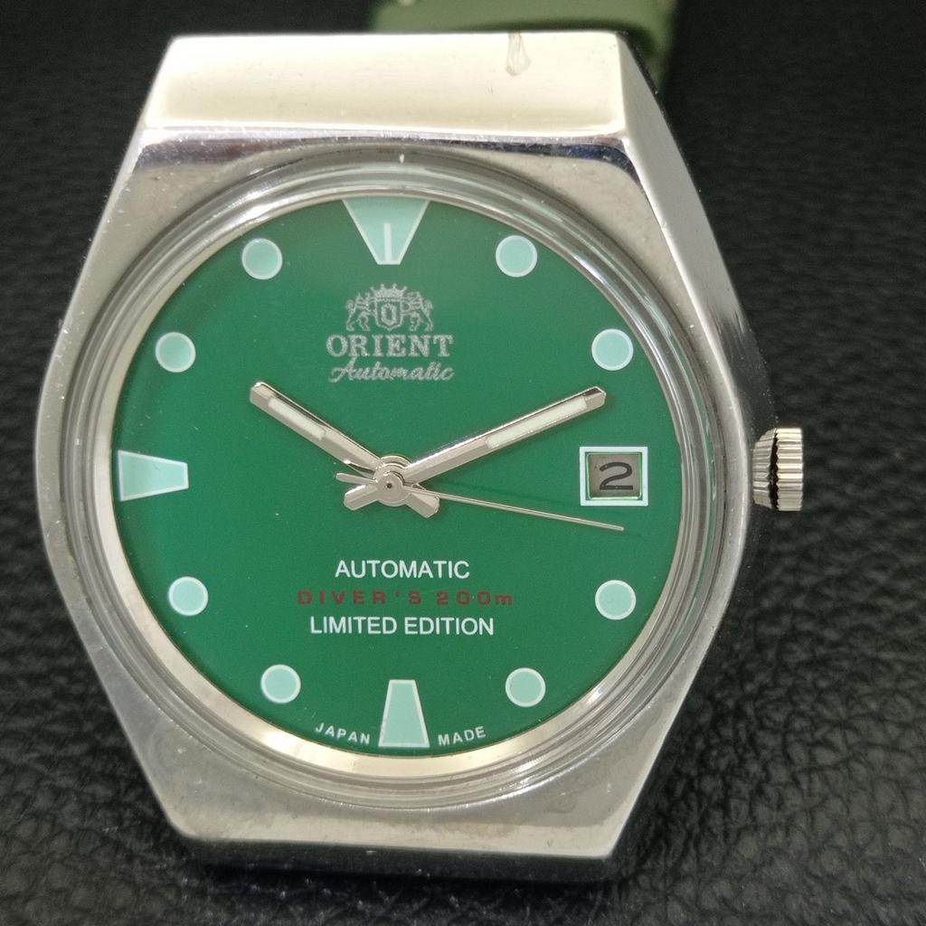 VINTAGE ORIENT AUTOMATIC 46941 JAPAN MENS GREEN COLOR DIAL WATCH a701806-5 R207-a701806