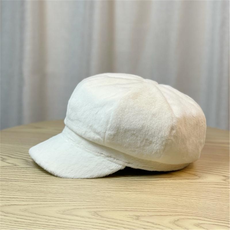 Popular Plush Beret Hat for Women Furry Fauxfur Octagonal Cap Driver Hat Sweet Girl Shelby Cap for Winter and Autumn