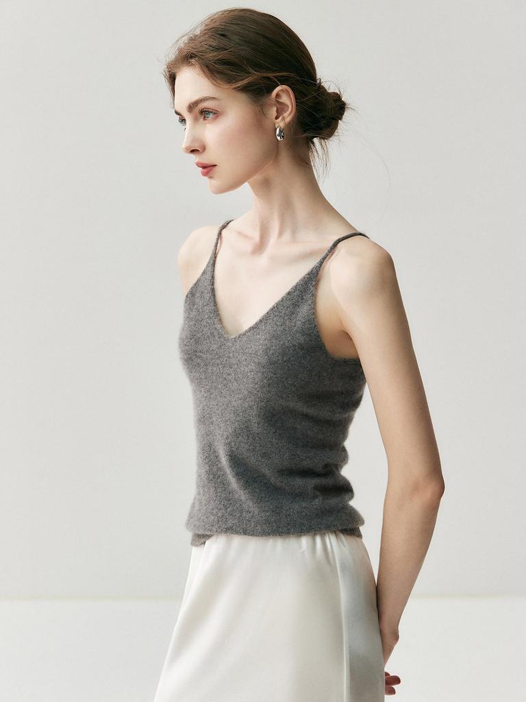 Versatile Women's V-Neck Cashmere Knit Camisole - Slim Fit, Thin Straps