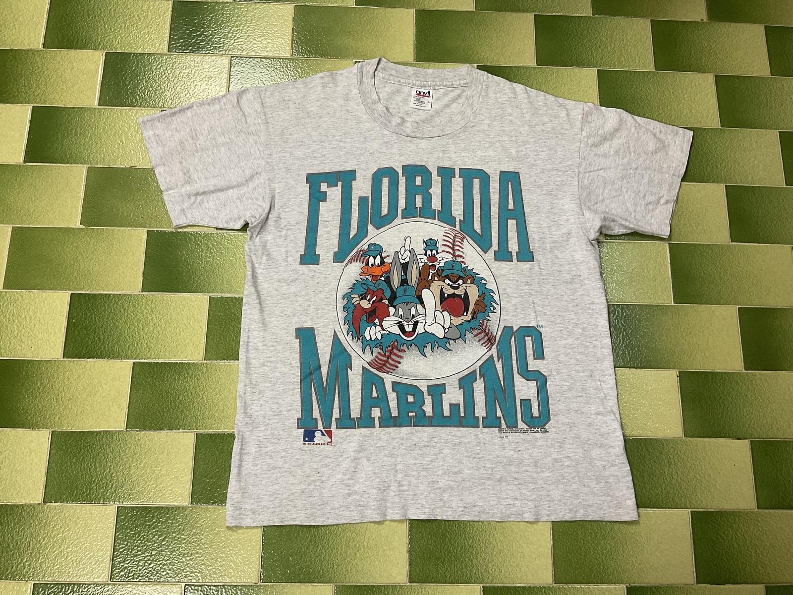 26 Rare 1992 Looney Tunes MLB Florida Marlins T-Shirt basic tee HN1787 Unisex T-Shirt XXL