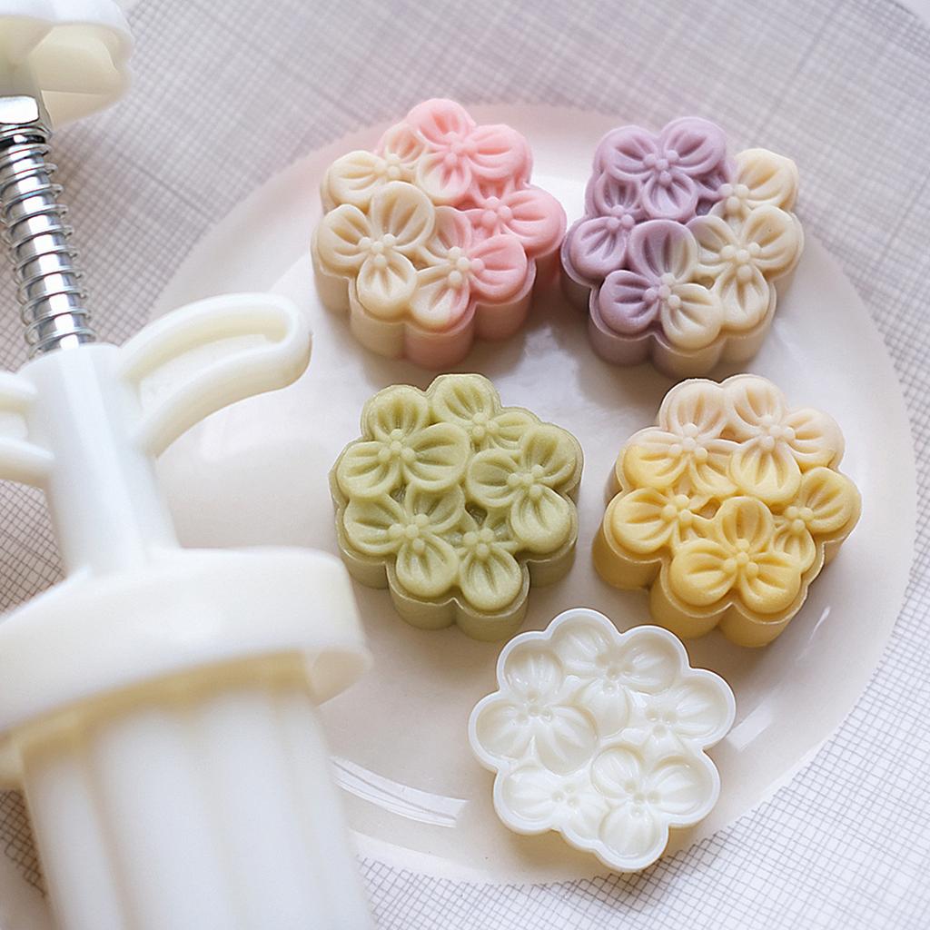 Hand-Pressure Moon Cake Mold Osmanthus Flower Cookie Stamps Moon Cake Makers Mid-Autumn Festival DIY Pastry Tool