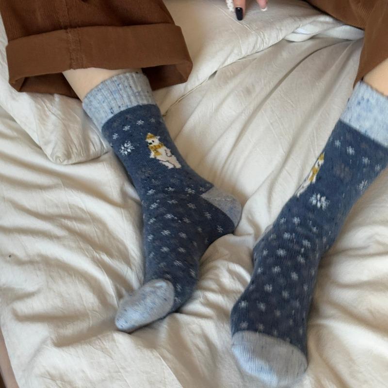 Female Autumn Winter Warm New Year Christmas Elk Color Contrast Wool Tube Pile Socks