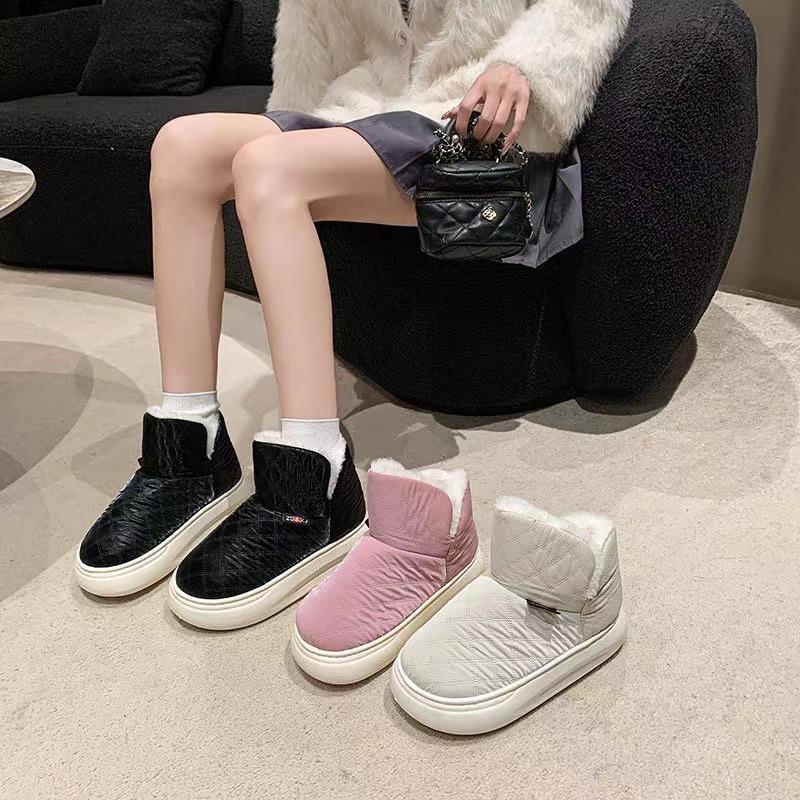 Winter new thickened and velvet women's snow boots personalized plain color fashionable versatile warm outdoor short boots