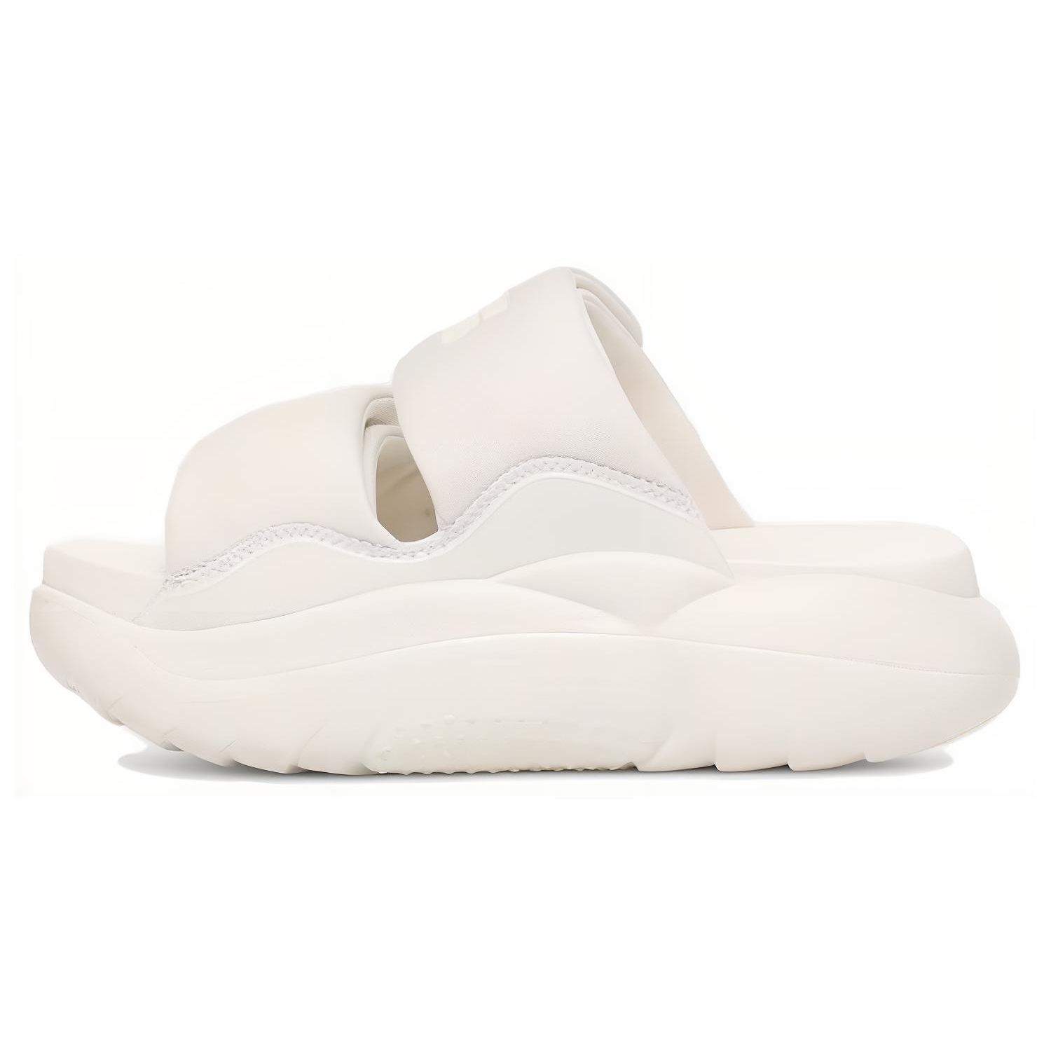 UGG Women s Alto Stitch White 1152689-WHT 39