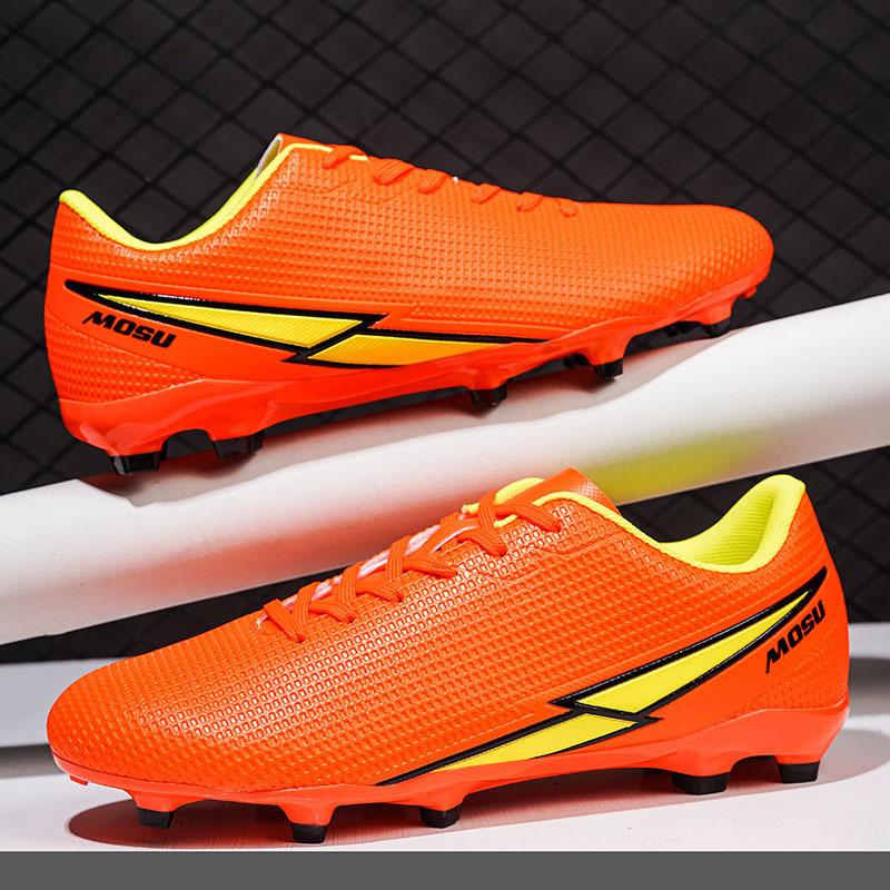 2025 New Low-top Couple Football Shoes, Youth and Students, Men's and Women's Long Broken Nail Training Sneakers