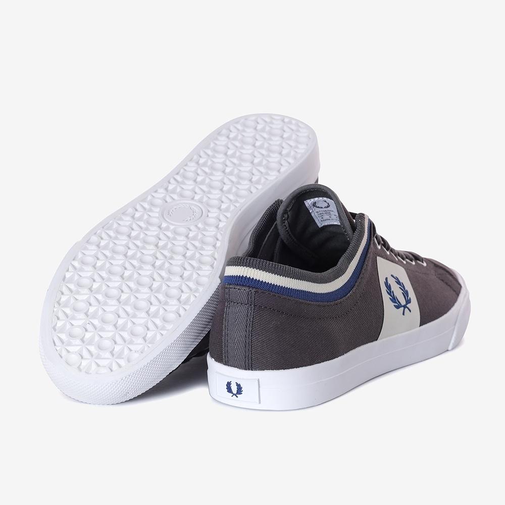 Fred Perry Underspin Tipped Cuff Twill M35 Sfpm2317106 M35