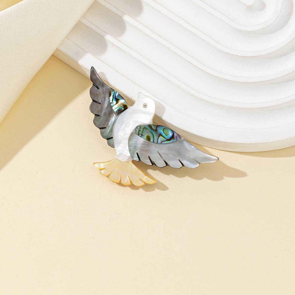 

1 шт., Броши из натуральной ракушки, Морской стиль, Ручная работа, Ассорти, Брошь-булавка с животным для женщин, мужчин, Ювелирный подарок, Подвешивание и украшение всех видов одежды 1Pc/33x58mm