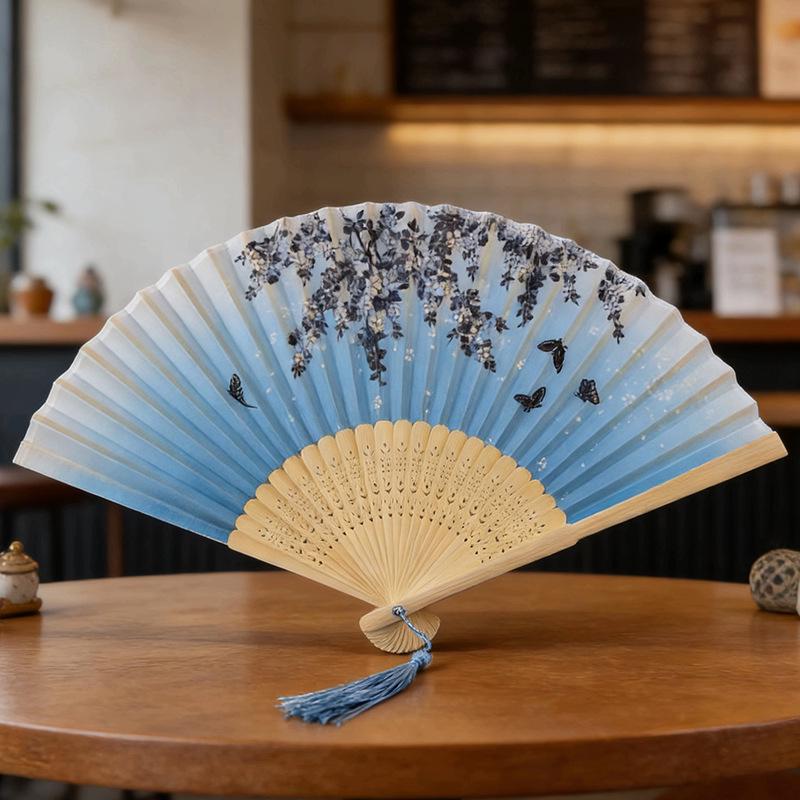 Retro-Tanzfächer im japanischen Stil für den Sommer - Klassischer antiker Stil