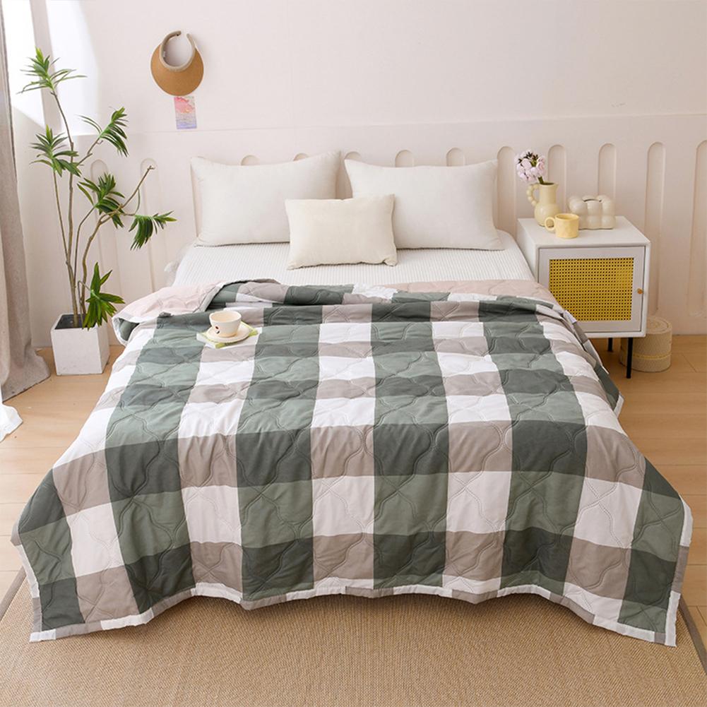 Lightweight Cold Blankets Breathable Cooling Blanket Washable Cooler Thin Quilt for Hot Sleepers and Night Sweats