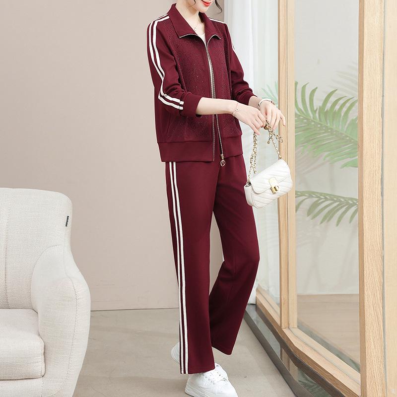 2025 New Style Spring Sportswear Set: Fashionable Two-Piece for Young, Middle-Aged & Elderly Women