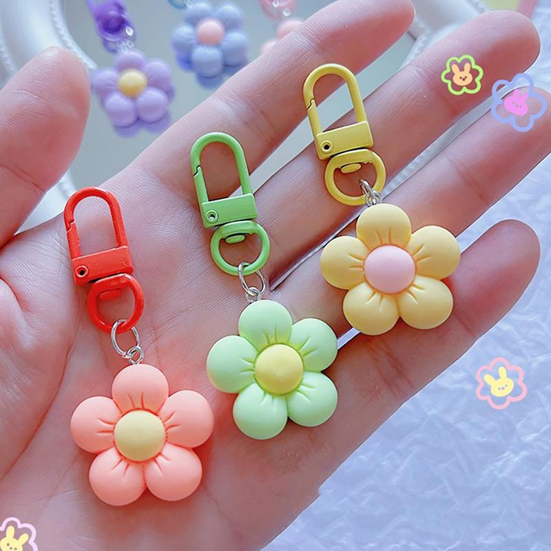Cute Candy Color Flower Keychain Cartoon Resin Floral Keyring Bag Pendant Decor Backpack Ornament Girls Gift