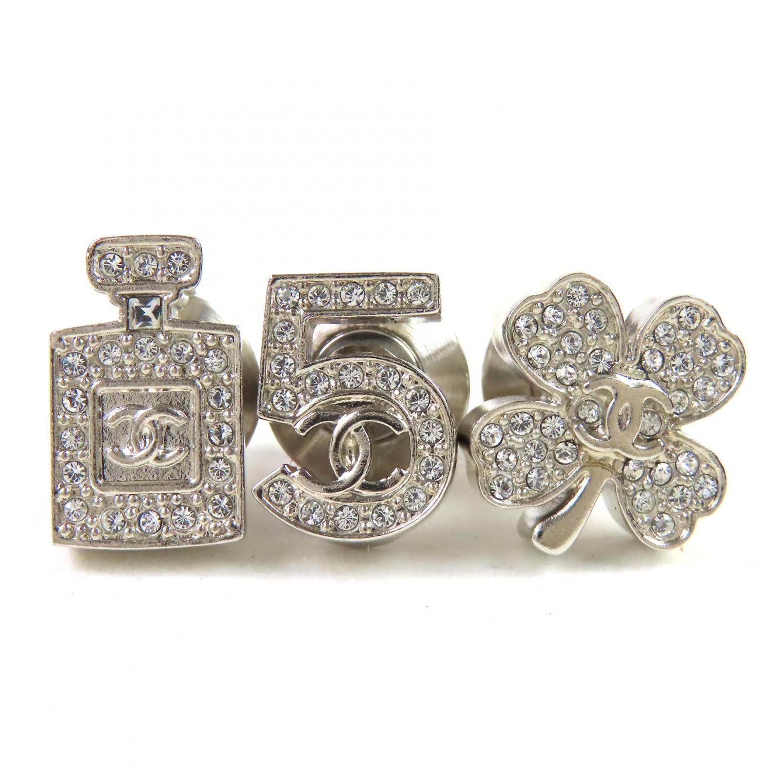 

CHANEL Brooch COCO Mark Icon Rhinestone No. 5 Clover Bottle Pin Badge A22P Used