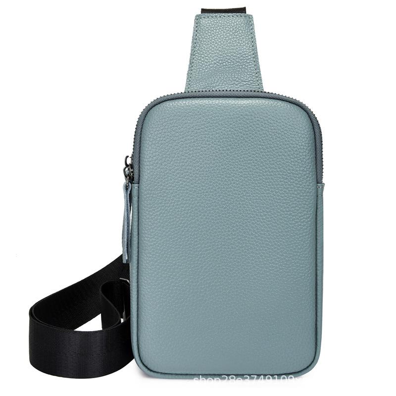 Leather women s bag small breast bag new trendy fashion simple shoulder bag first layer cowhide casual mobile phone bag синий