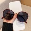 Vintage Round Sunglasses Women Black Large Frame Sun Glasses Metal Detail UV400 Fashion Eyewear Summer Beach Driving Goggles