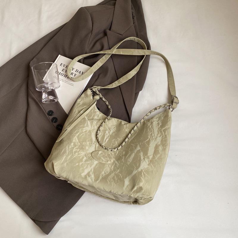 Tote Bag Personalized Large Capacity Commuting Bag for Women In Summer New Fashion Casual Fashionable Shoulder Bag