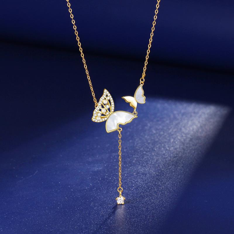 Collier Animal Papillon à Franges Chaîne de Clavicule Vent Ins Féminin Bijoux Pendentif Col Tempérament Premium
