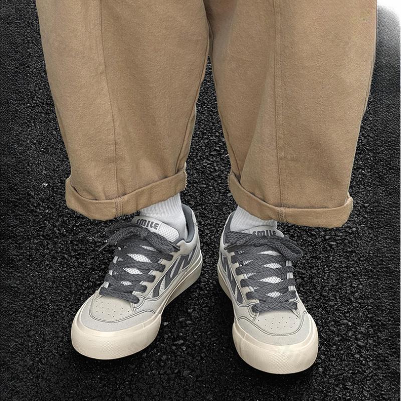 Fashion Men's Shoes Fashion Trend Versatile Casual Flat Shoes Spring 2025 Thick Soled Height Increasing Sports Lace-up Chunky Sneakers