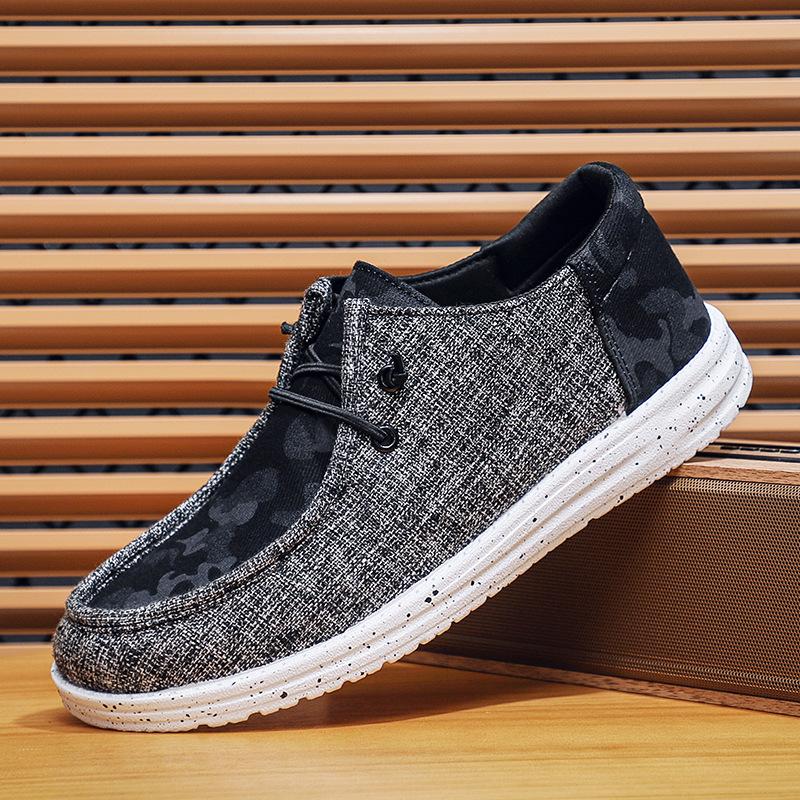 2025 Autumn New Large Size Men's Cloth Shoes Fashion Men's Shoes Trend Skateboard Shoes Korean Version Casual Shoes