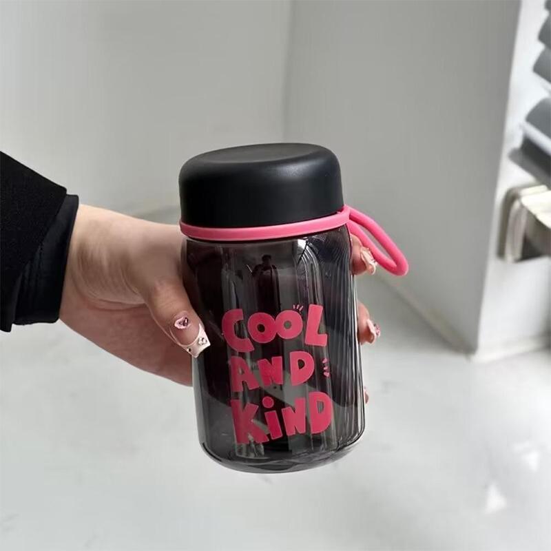 Taşınabilir Şeffaf Öğrenci Su Bardağı Kordonlu Plastik Su Şişesi Büyük Kapasiteli İçme Bardağı Açık Hava Sporları