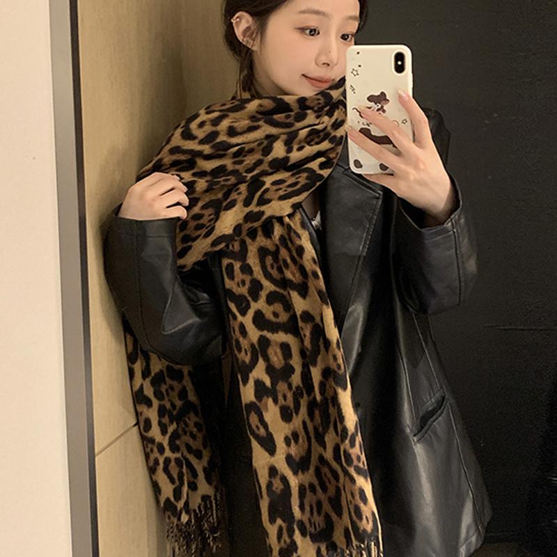 Autumn Winter Retro Leopard Print Tassel Scarf Women'S Fashion All-Match Scarf Shawl